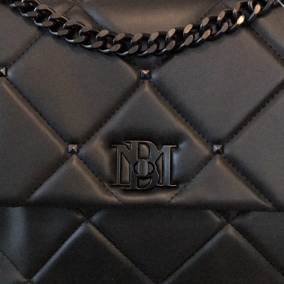 BADGLEY MISCHKA Large Diamond Quilted Crossbody Matte Studded  Letter Lock Bag - Picture 6 of 10